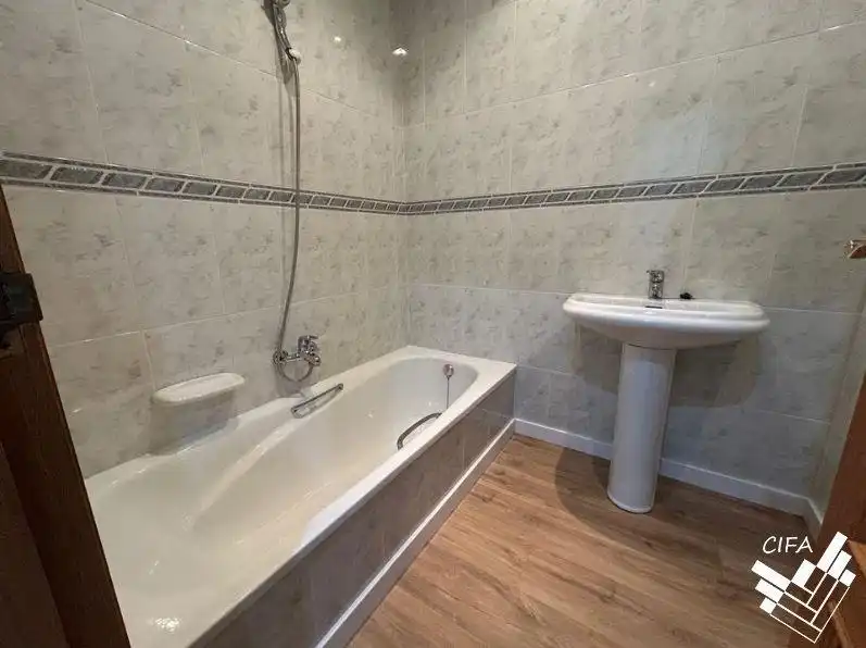 Baño de Casa o chalet en venta en Vinaròs con Aire acondicionado, Calefacción y Parquet