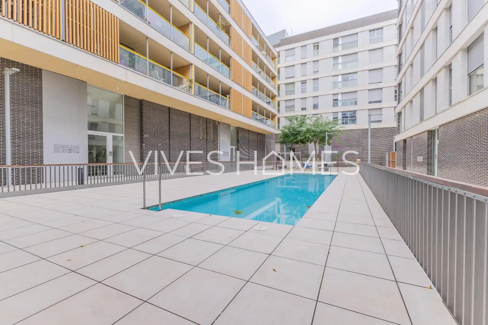 Schwimmbecken von Wohnung zum Verkauf in El Palau - Escorxador