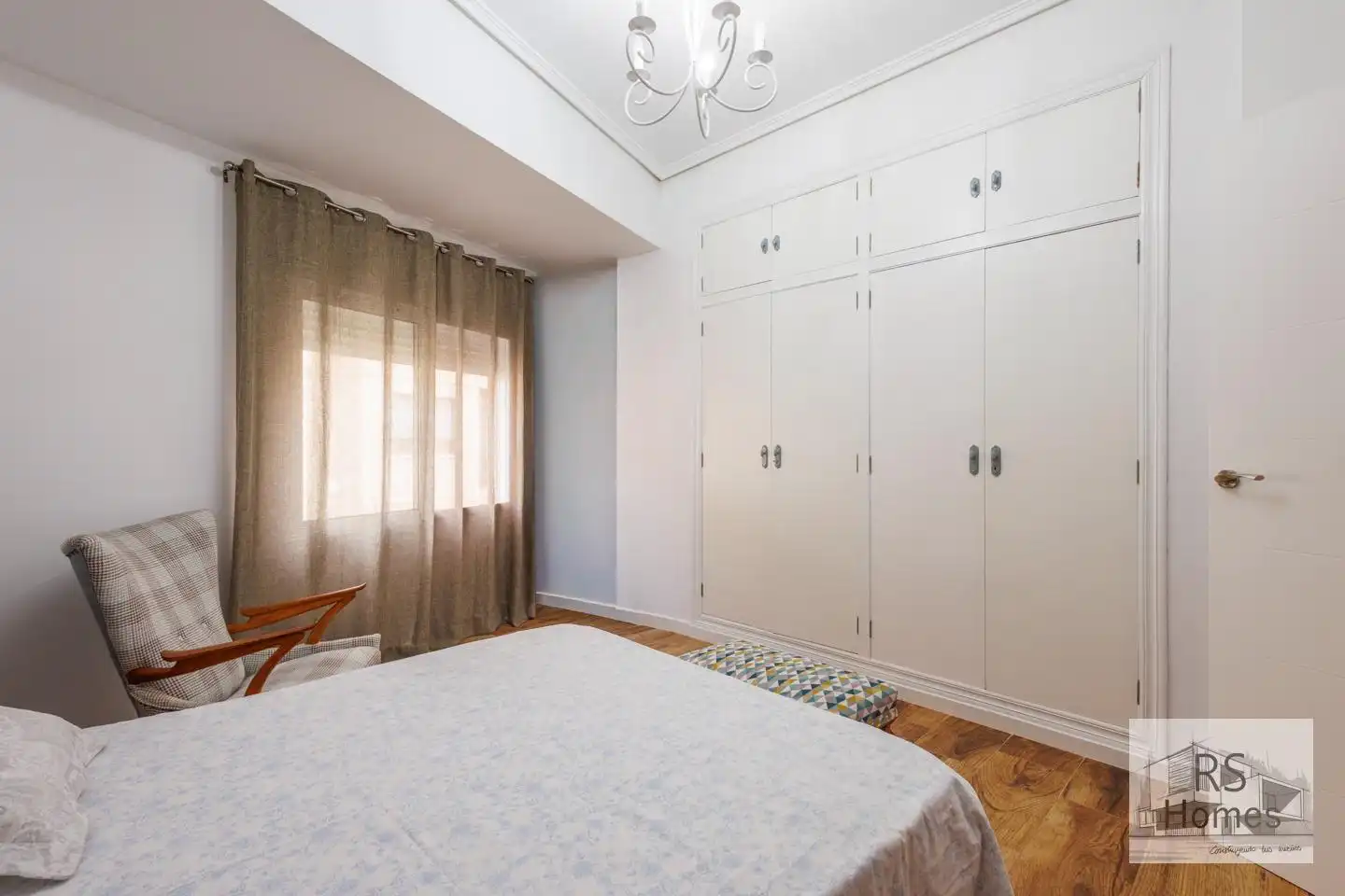 Habitación de Casa o chalet en venta en Benaguasil con Aire acondicionado, Terraza y Trastero