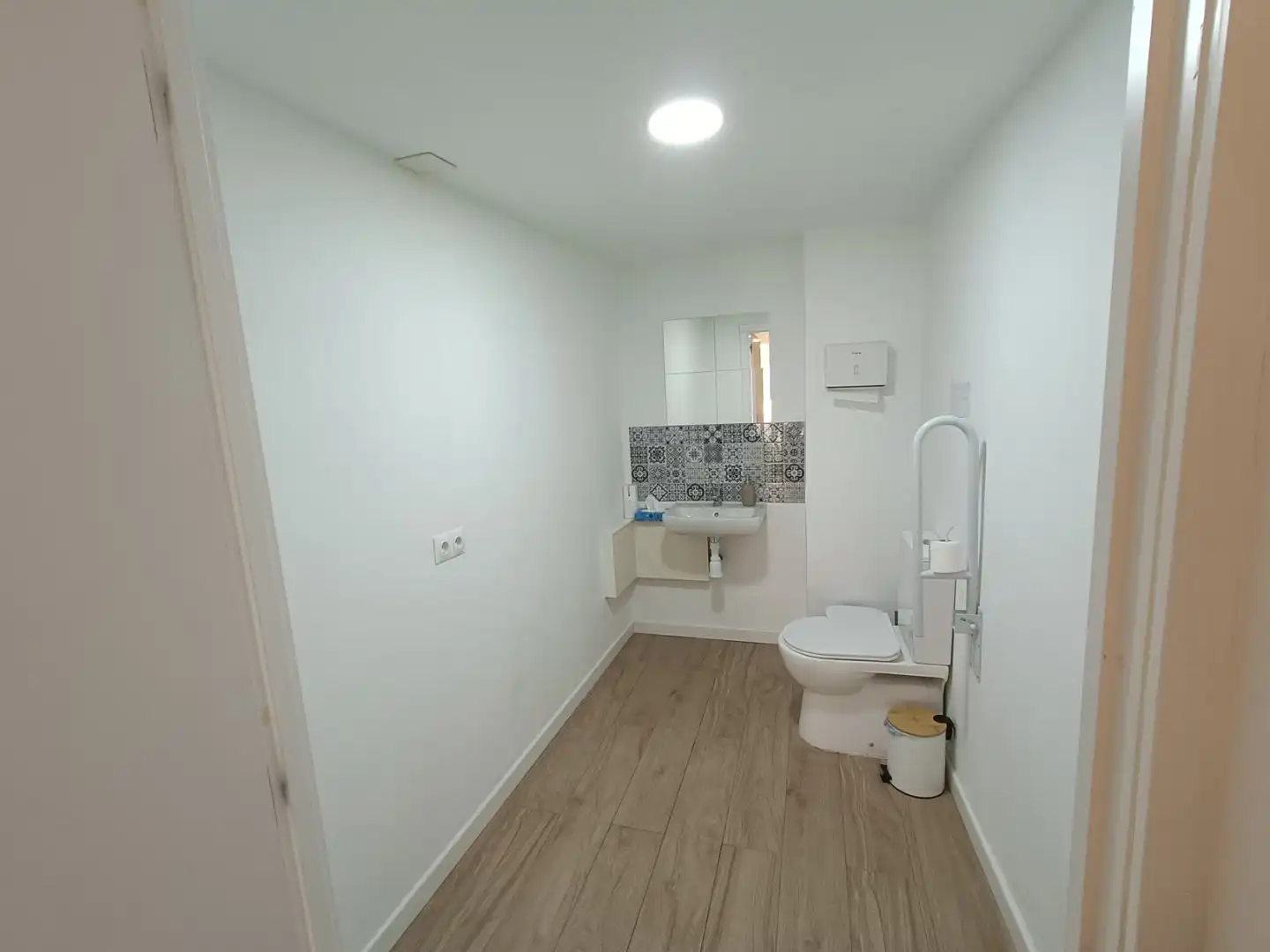 Baño de Local de alquiler en Málaga
