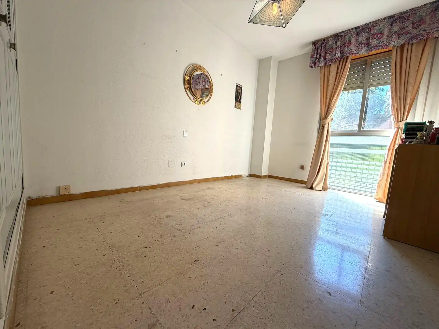 Habitación de Piso en venta en Madrid con Calefacción, Jardín privado y Terraza