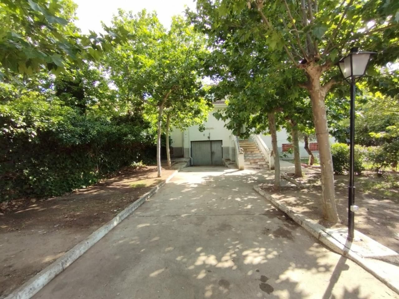 Vista exterior de Casa o xalet en venda en Lominchar amb Calefacció, Jardí privat i Terrassa