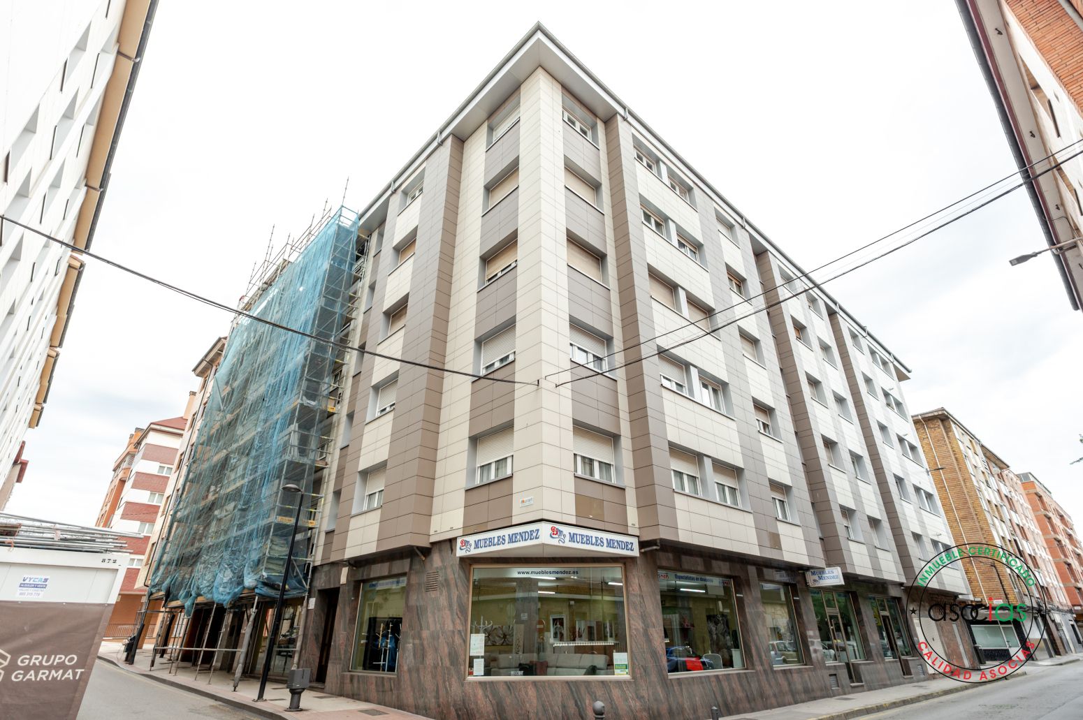 Vista exterior de Pis en venda en Gijón  amb Calefacció