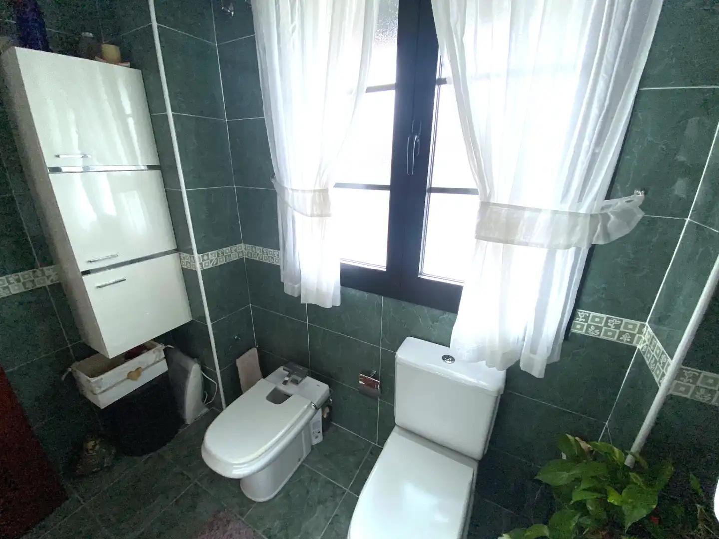 Bathroom of Houses for sale in Castro-Urdiales  with Heating, Private garden and Parquet flooring