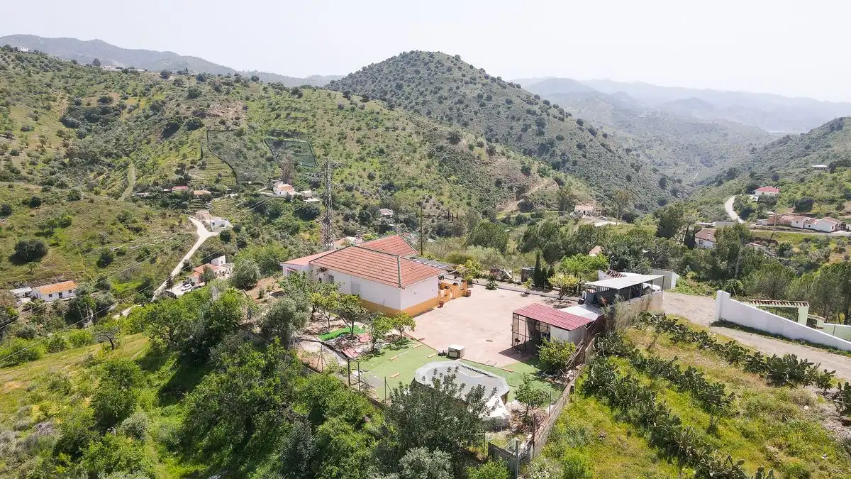 Casa o xalet en venda en Almogía amb Aire condicionat, Calefacció i Jardí privat