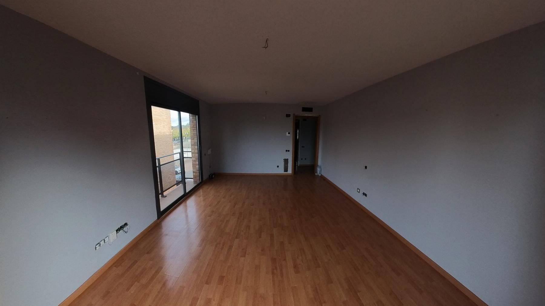 Sala d'estar de Pis en venda en Piera amb Parquet, Terrassa i Balcó
