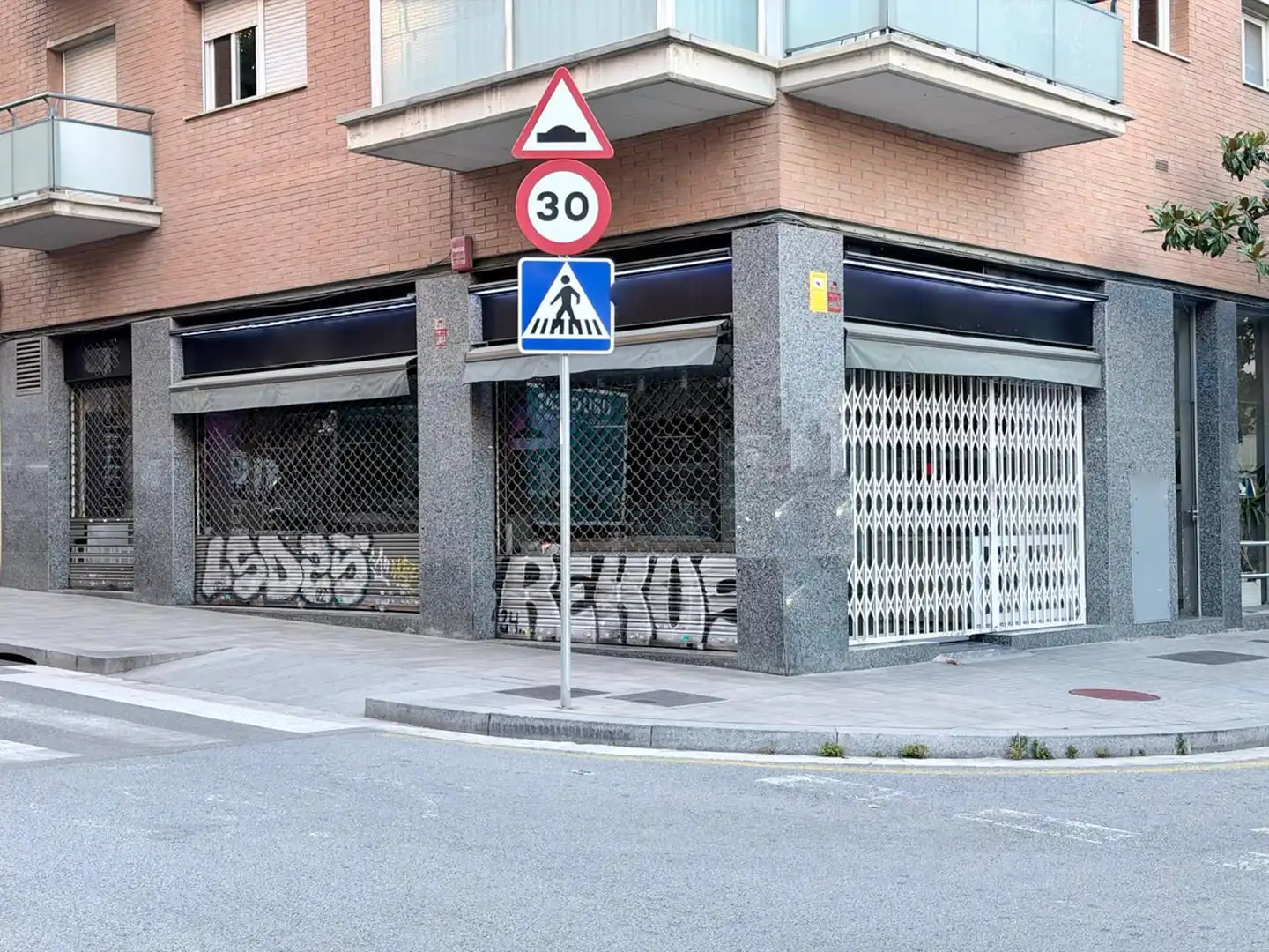 Local en traspaso en Barcelona con Aire acondicionado, Amueblado y Internet