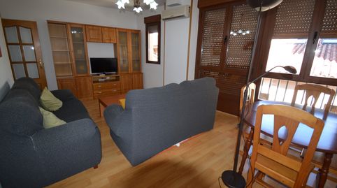Foto 3 von Wohnung zur Miete in Calle Melo, Centro Ciudad, Plasencia