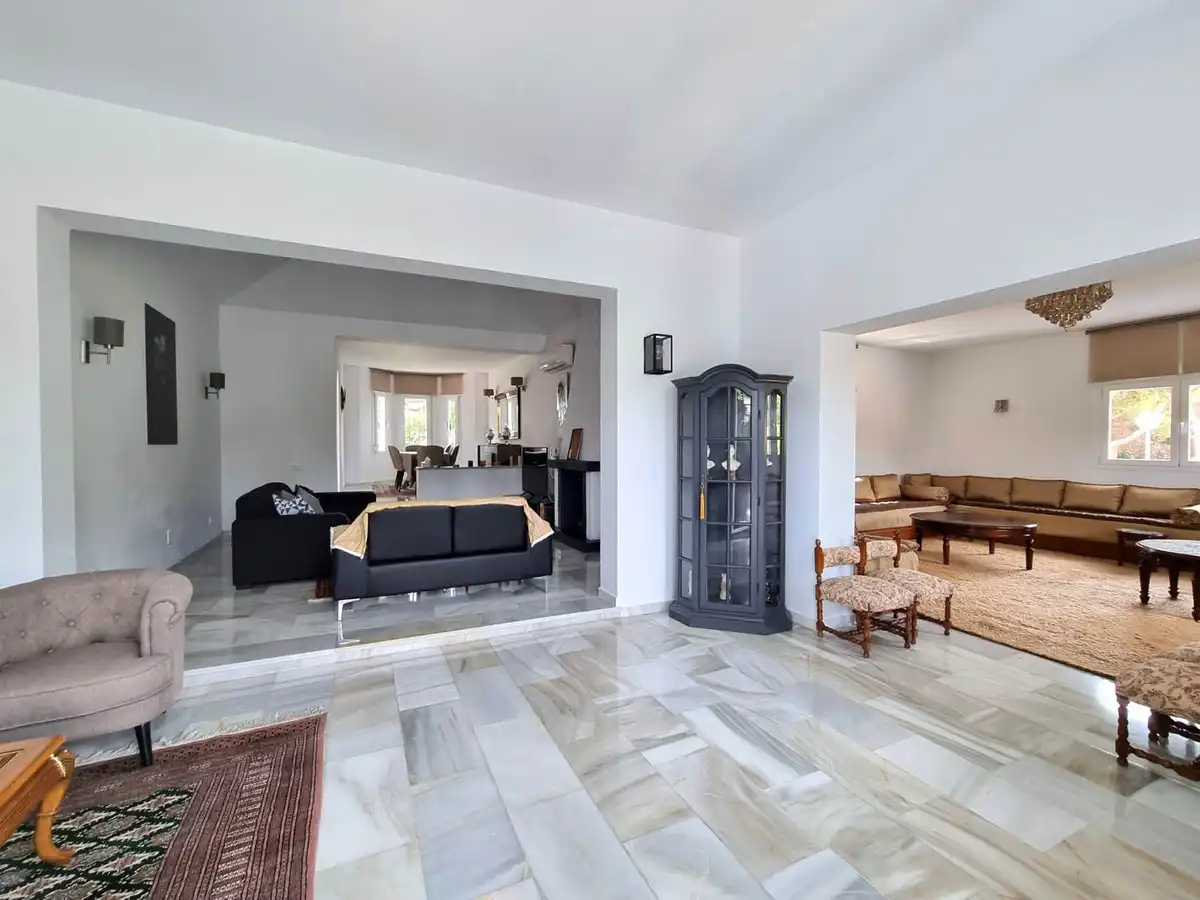 Sala d'estar de Casa o xalet en venda en Mijas amb Aire condicionat, Calefacció i Jardí privat