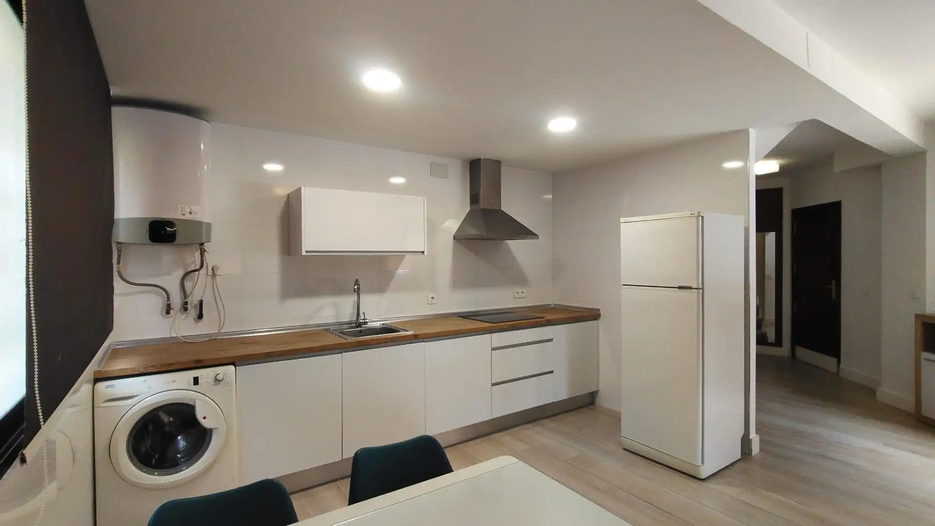 Kitchen of Flat for rent in Plasencia  with Heating, Terrace and Furnished