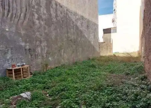 Terrenos y solares en venta en Calle de la Diagonal 22