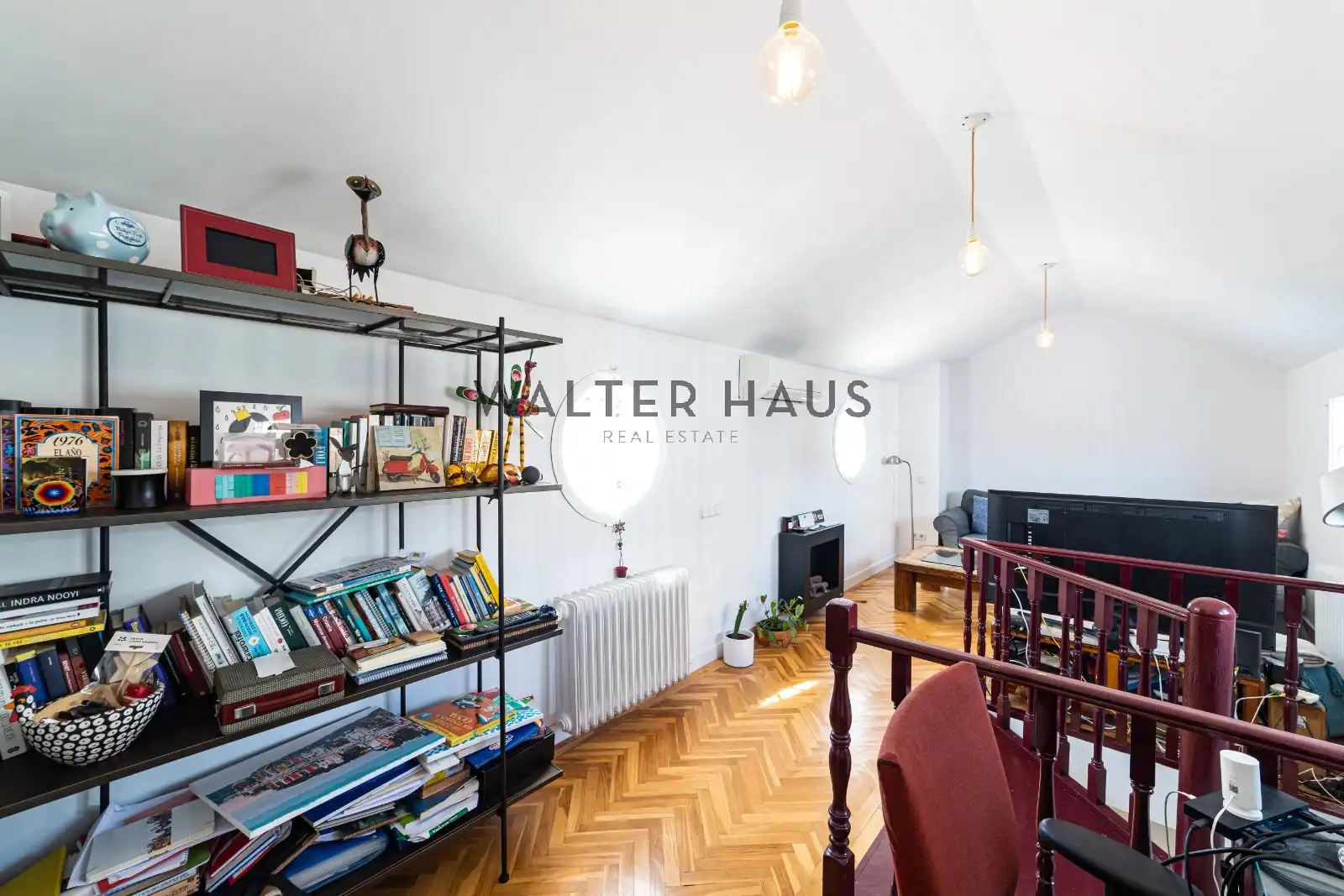 Sala de estar de Dúplex en venta en Madrid con Aire acondicionado, Calefacción y Horno