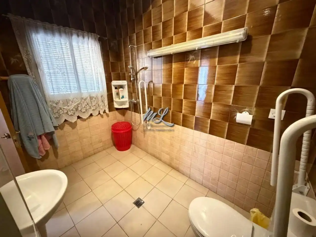 Baño de Casa adosada en venta en Sonseca con Calefacción y Terraza
