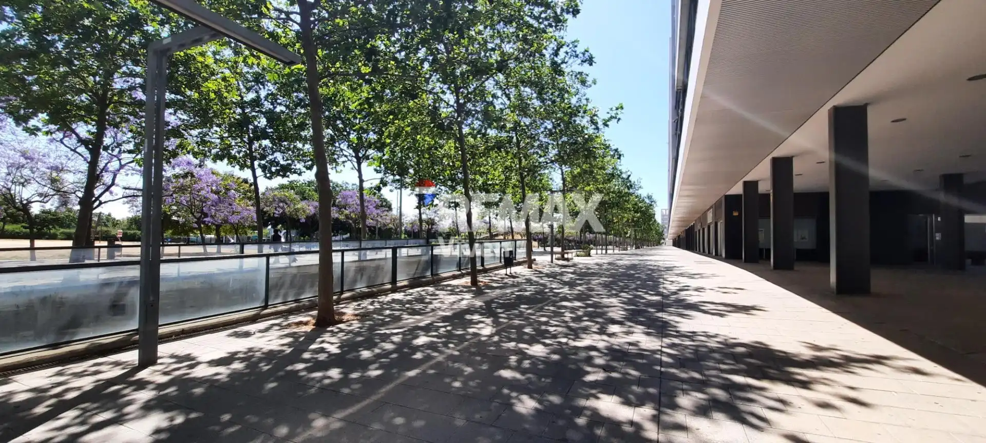 Vista exterior de Pis en venda en Viladecans amb Parquet