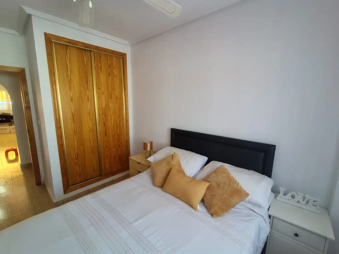 Habitación de Planta baja en venta en Formentera del Segura con Aire acondicionado, Terraza y Piscina comunitaria