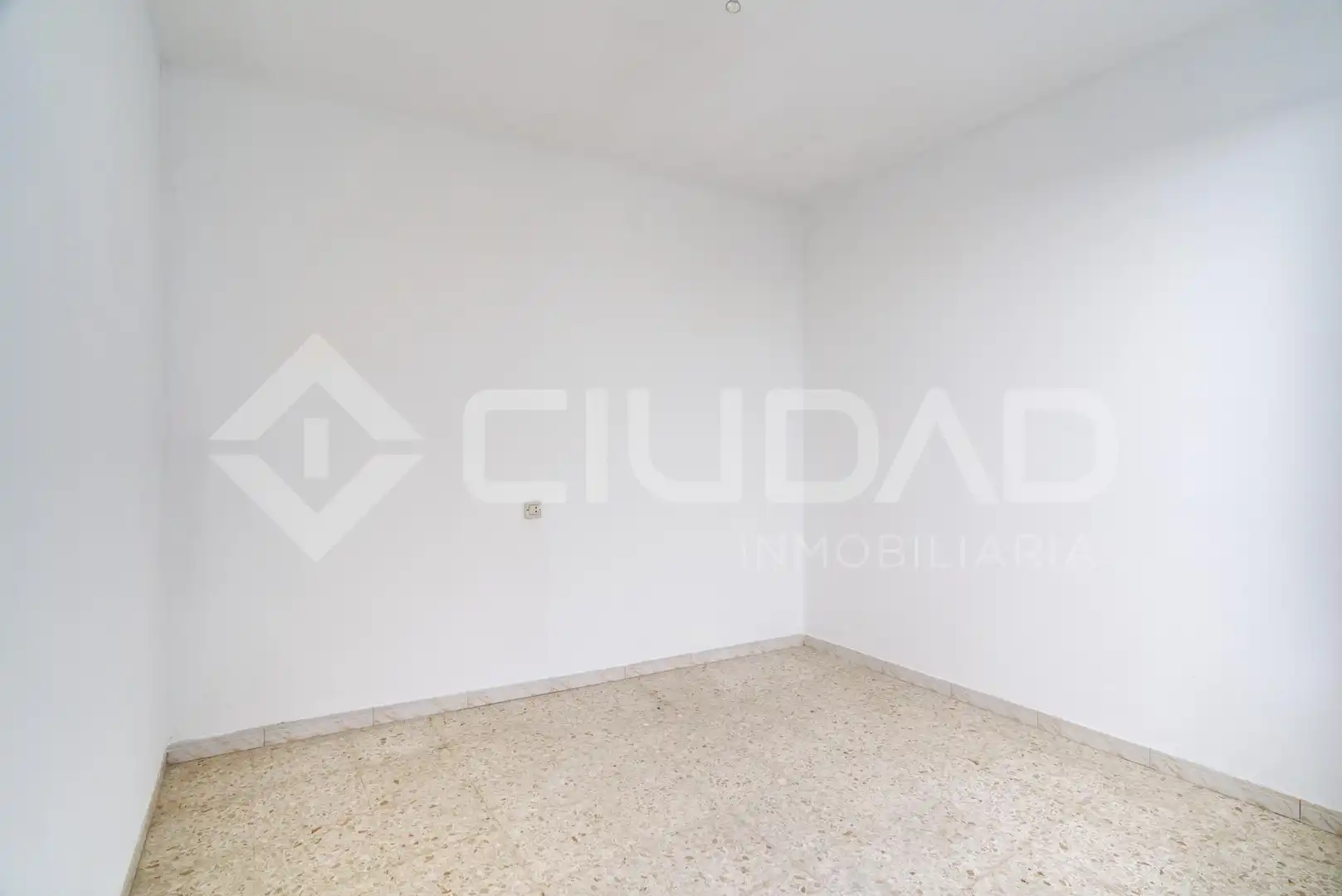 Habitación de Casa o chalet en venta en La Puebla del Río con Terraza
