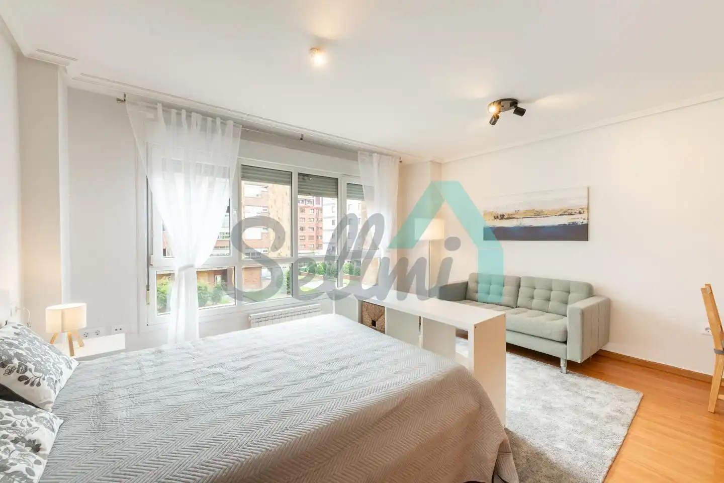 Estudio con ascensor en alquiler en Avenida Roma, imagen 2