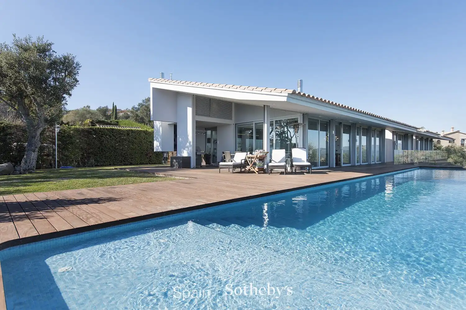 Casa amb piscina en venda a Avinguda del Mas Nou, imagen 2
