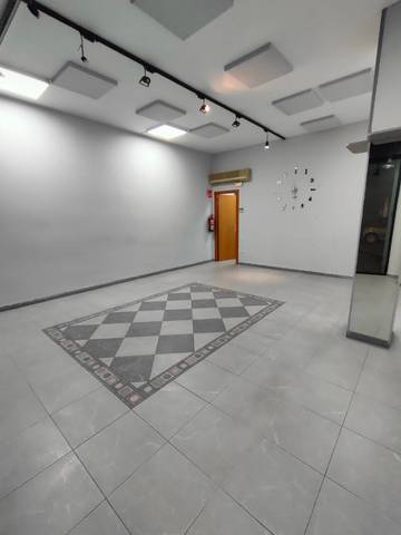 Local comercial en Venta en Carrer d'Amadeu de Savoia, 166 en Can Boada