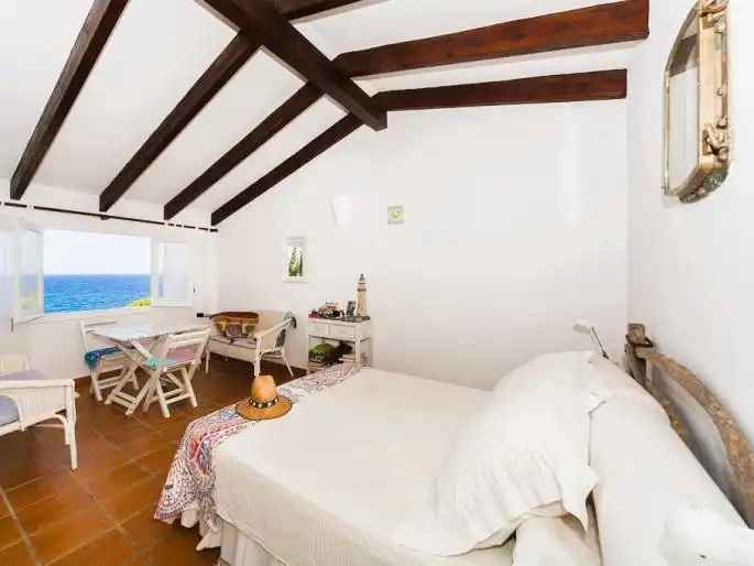 Dormitori de Casa o xalet en venda en Sant Lluís amb Jardí privat, Terrassa i Piscina