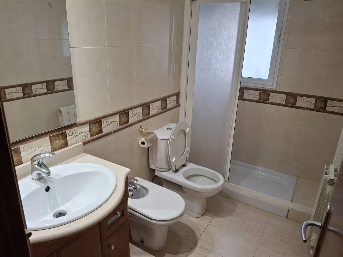 Flat for rent in Calle de Soleimán, La Paz
