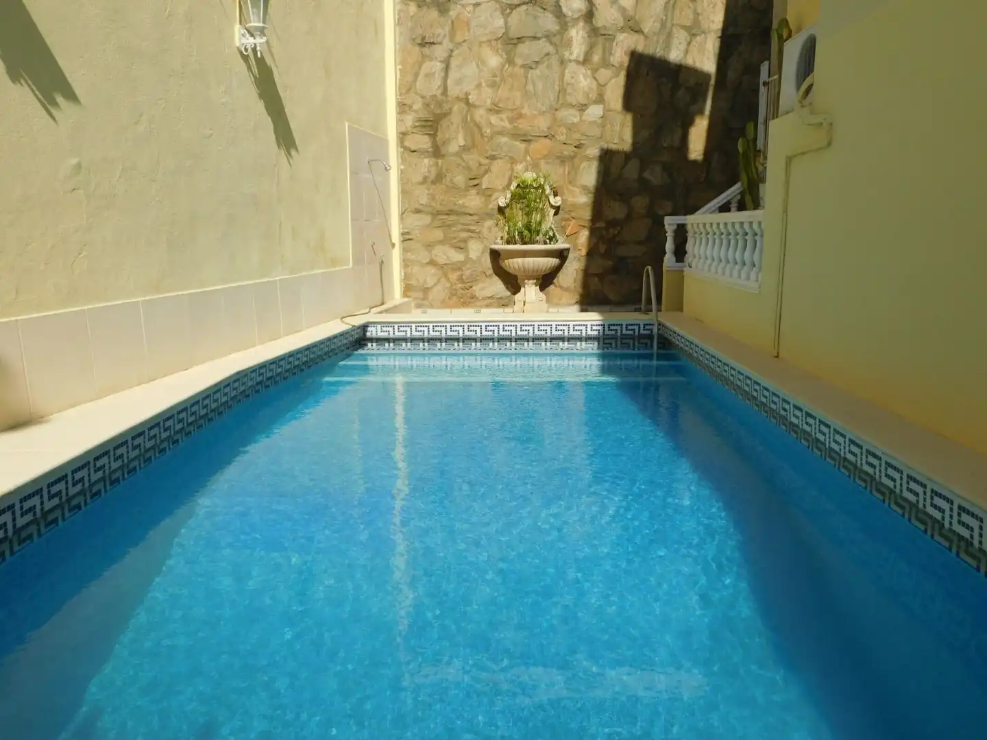 Piscina de Casa o xalet en venda en Roses amb Aire condicionat, Jardí privat i Terrassa