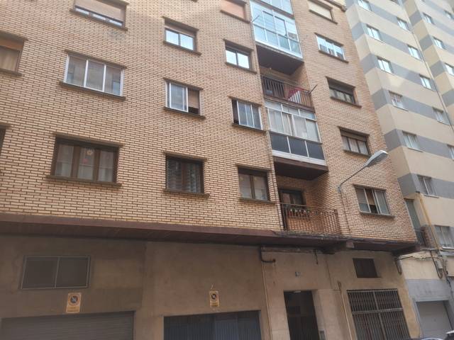 Piso en Venta en Calle Amapola, 2 en Avenida Valladolid - Barriada Yagüe