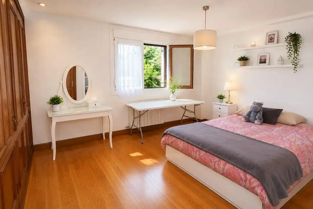 Habitación de Casa o chalet en venta en Donostia - San Sebastián  con Calefacción