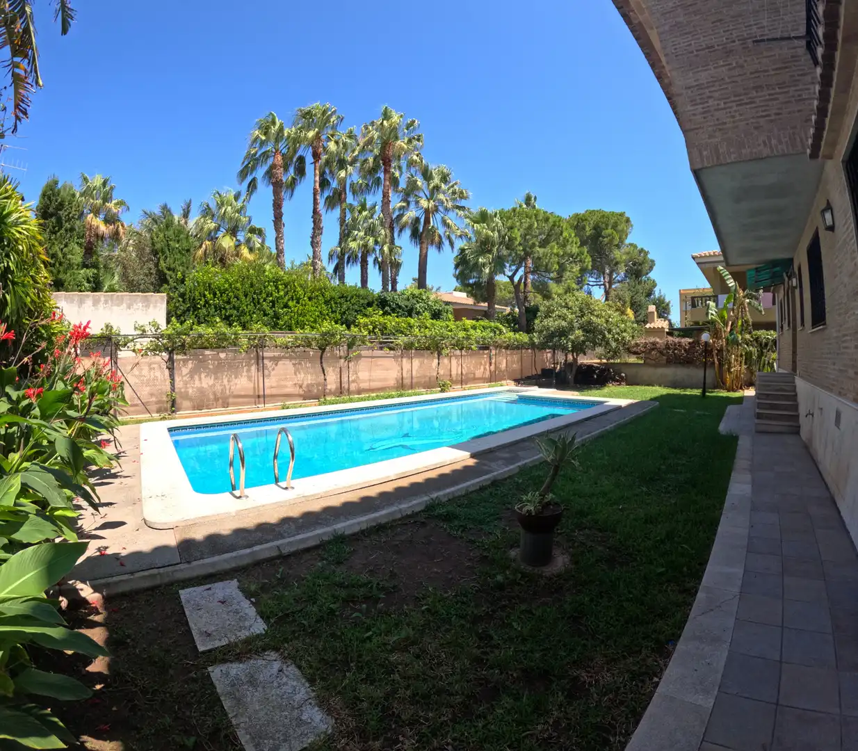 Schwimmbecken von Haus oder Chalet zum Verkauf in Burriana / Borriana mit Heizung, Privatgarten und Terrasse