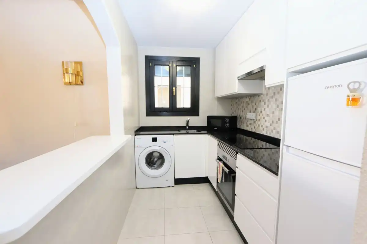 Cocina de Apartamento en venta en Los Alcázares con Aire acondicionado y Terraza