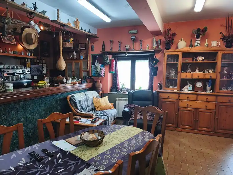 Cocina de Casa o chalet en venta en Belmonte de Miranda con Amueblado
