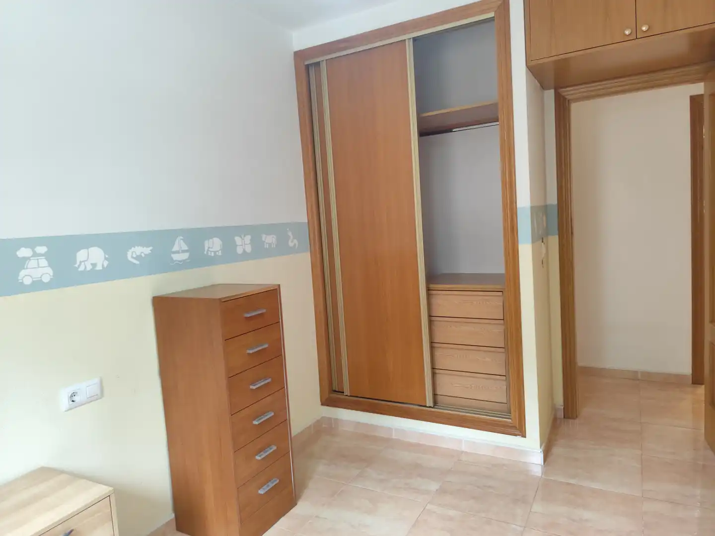 Habitación de Piso en venta en Murcia con Trastero y Amueblado