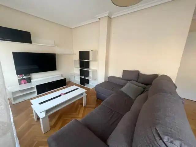 Living room of Flat for rent in Puertollano  with Air Conditioner, Heating and Parquet flooring