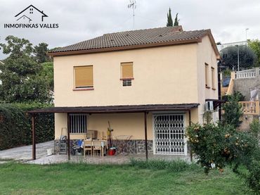 Casa con giardino in vendita a Avenida Pins