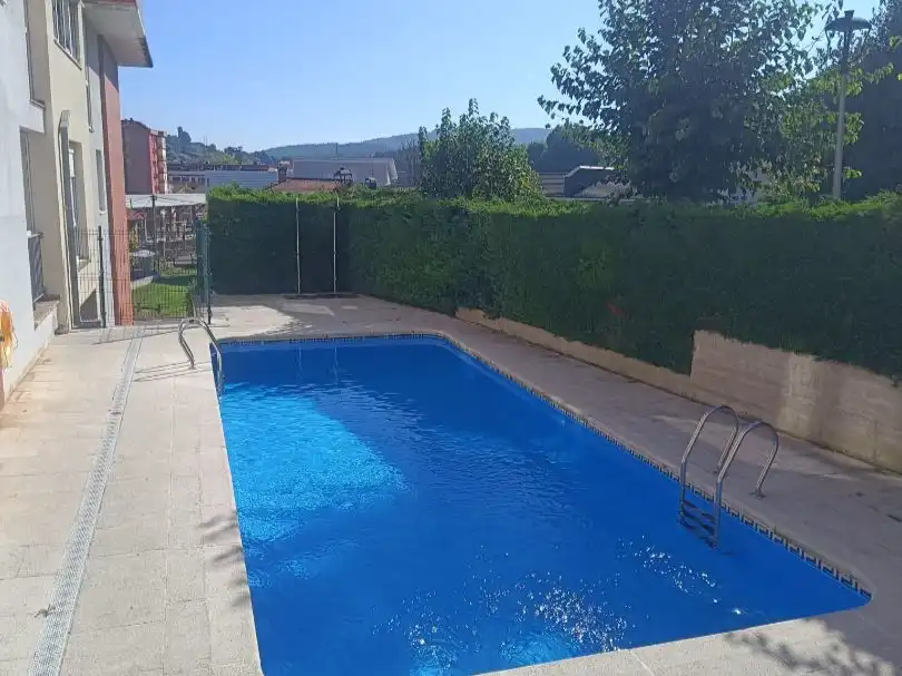 Dúplex con piscina en venta en Aurelio Diez 11