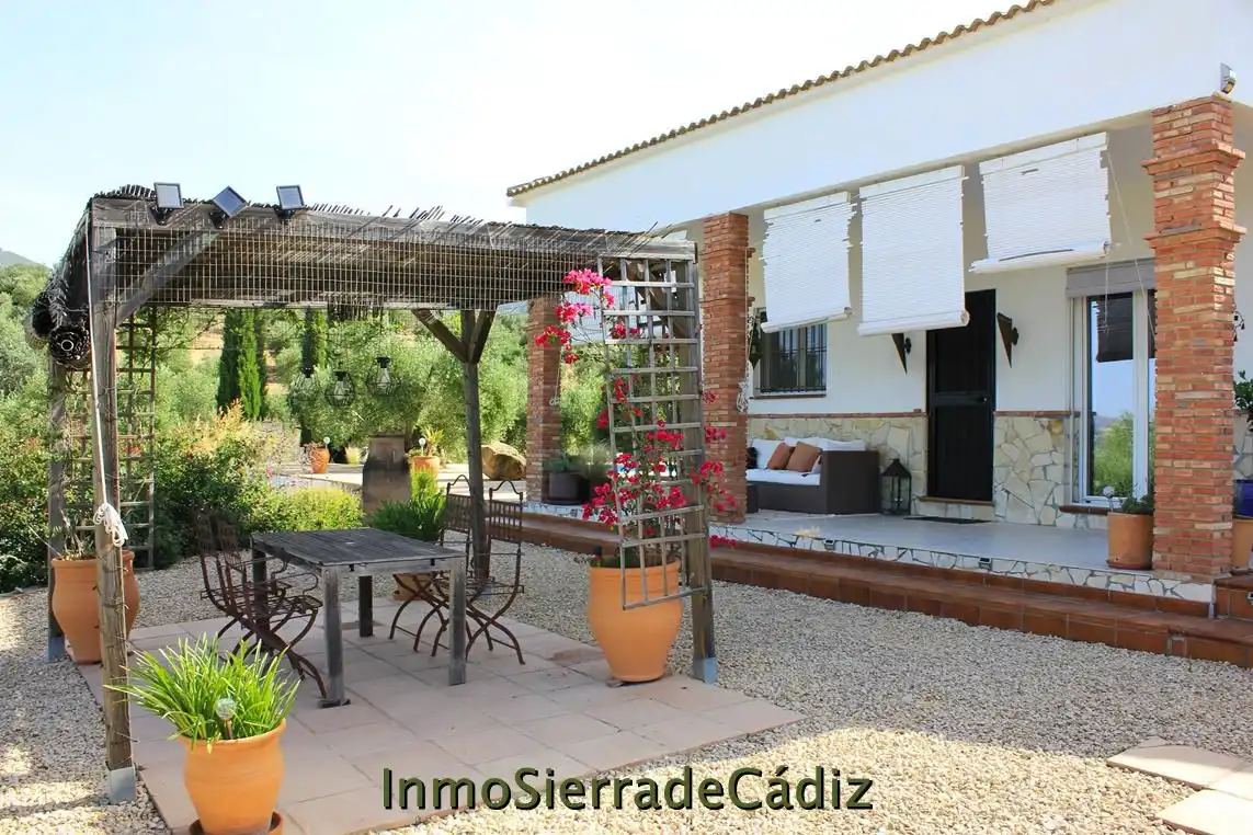 Casa rústica amb piscina en venda a Algodonales, imagen 9