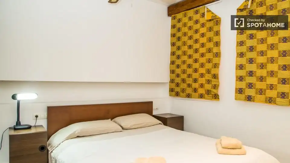 Flat with terrace to rent in Ciutat Vella, imagen 13