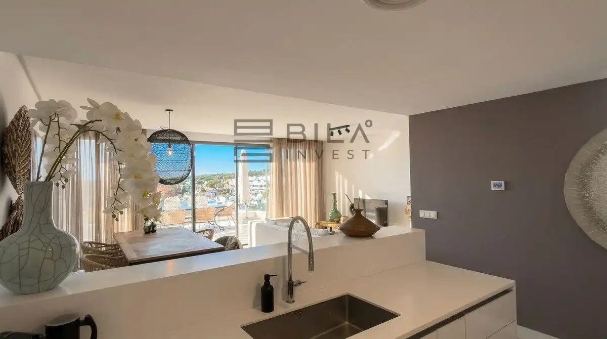 Cocina de Ático en venta en Marbella con Aire acondicionado, Terraza y Trastero