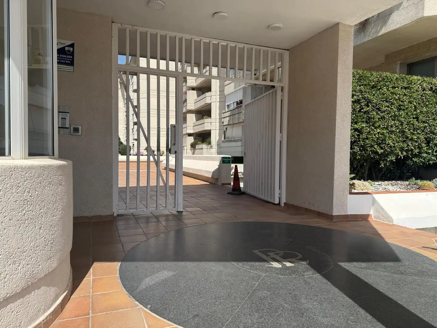 Flat for sale in Jerez de la Frontera  with Air Conditioner, Private garden and Terrace