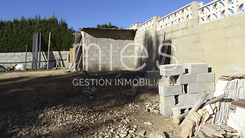 Terreno en venta en BALCÓN DE MONTROY , Montroi / Montroy
