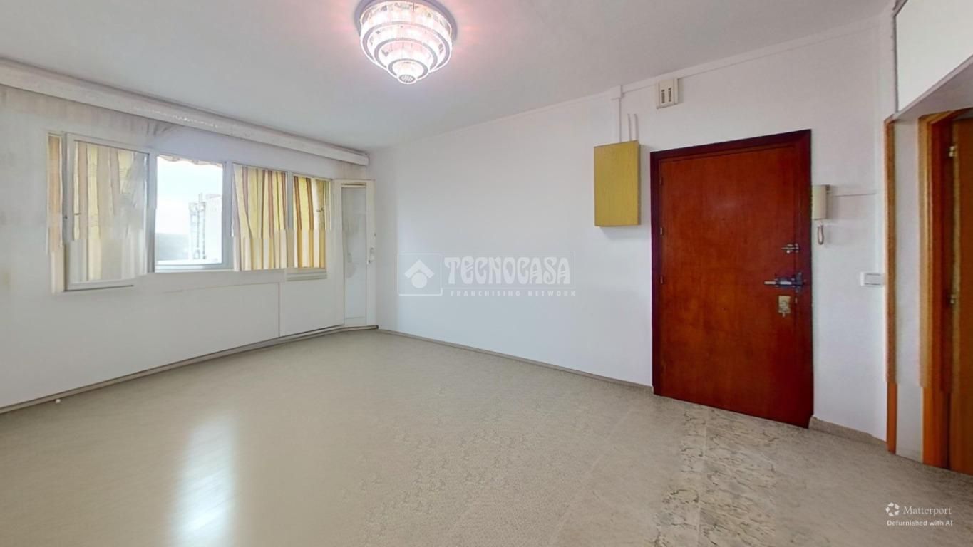Living room of Flat for sale in Sabadell  with Air Conditioner, Heating and Balcony
