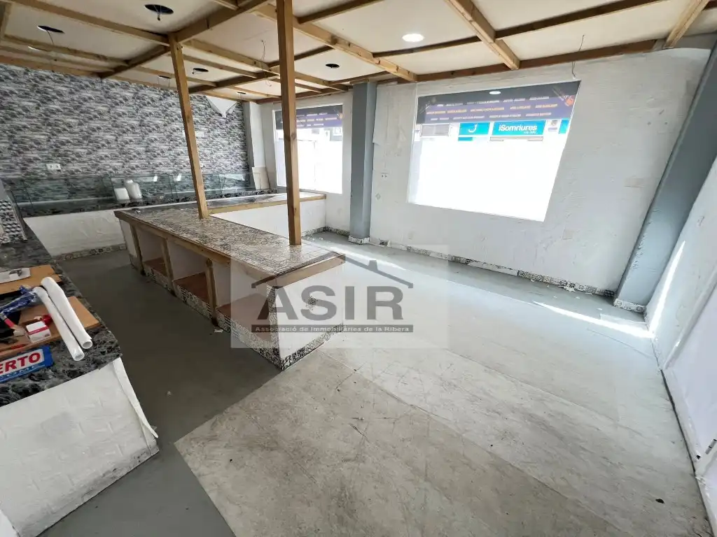 Local comercial de lloguer a Plaza Lletres Valencianes, imagen 4