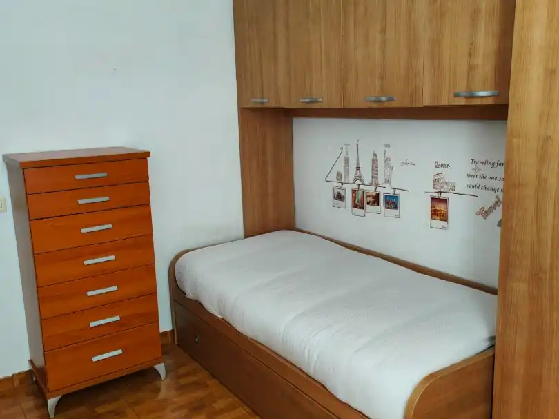 Flat to rent in Avenida Alcalde Antonio Rosas 15, imagen 7