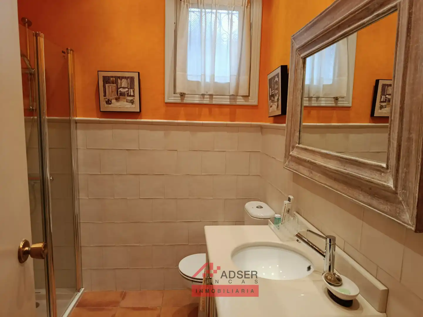 Bathroom of Houses for sale in Nalda  with Private garden, Storage room and Swimming Pool