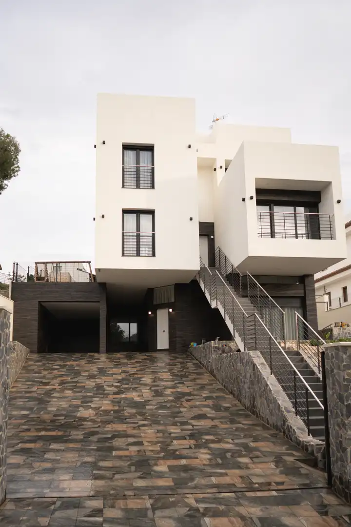 Vista exterior de Casa o xalet en venda en Oropesa del Mar / Orpesa amb Aire condicionat, Calefacció i Jardí privat