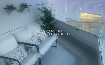 Balcony of Flat for sale in  Madrid Capital  with Air Conditioner, Terrace and Swimming Pool