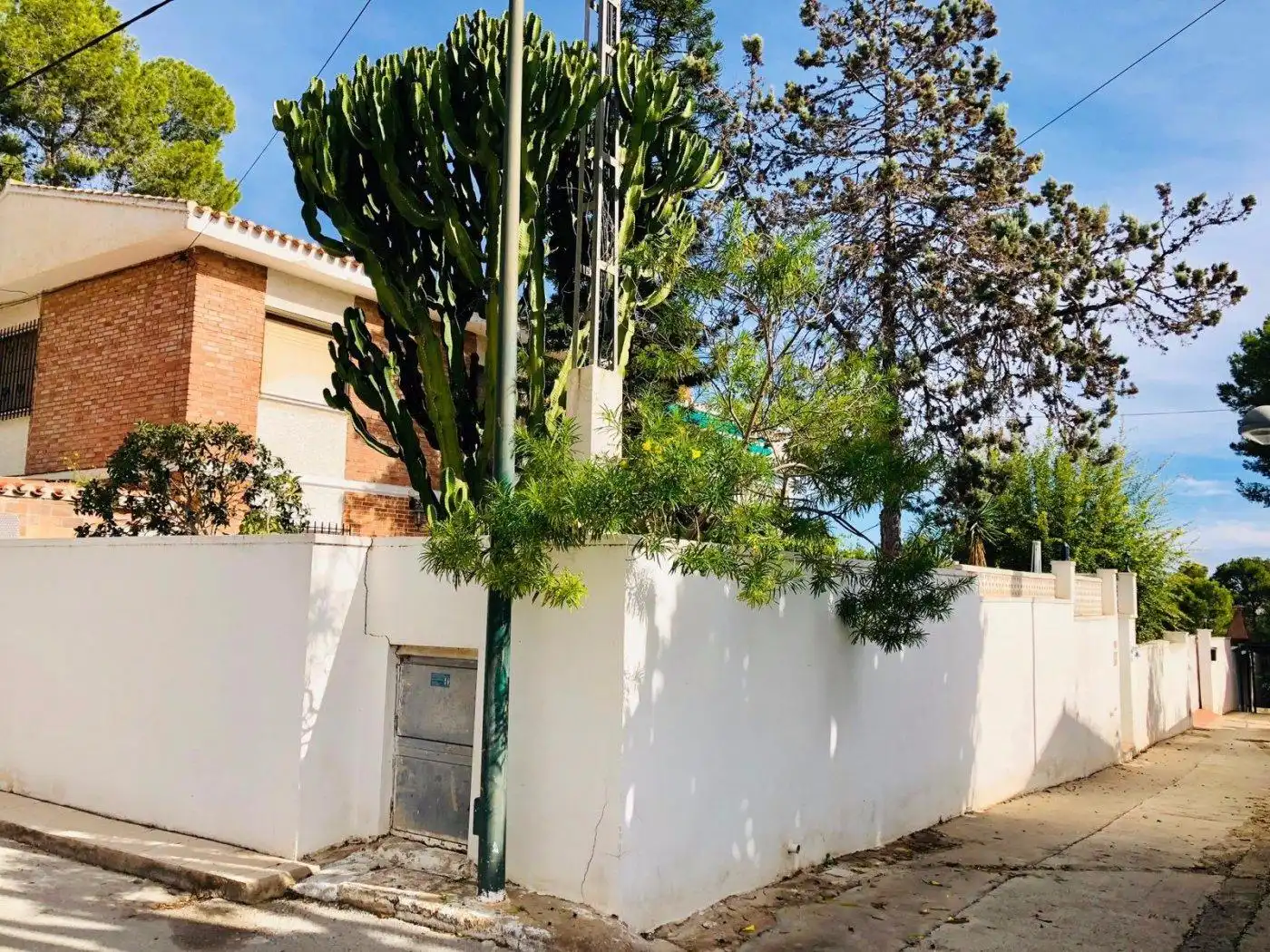 Vista exterior de Casa adosada en venta en Pilar de la Horadada con Calefacción, Jardín privado y Trastero