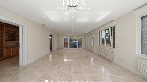 Photo 3 of House or chalet for rent in De Donoso Montesinos, Nueva España,  Madrid Capital