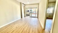 Exterior view of Flat for sale in  Barcelona Capital  with Balcony