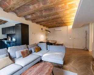 Living room of Apartment to rent in Girona Capital  with Air Conditioner and Furnished